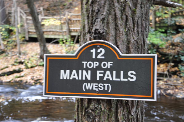 sign: top of main falls